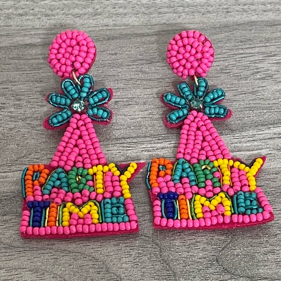 🎉💕Pink Multicolor Party Time Birthday Earrings - Picture 4 of 4